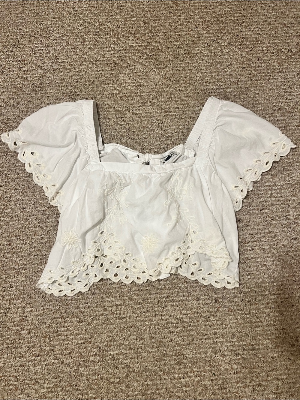 American Eagle Outfitters White Eyelet Cropped Blouse